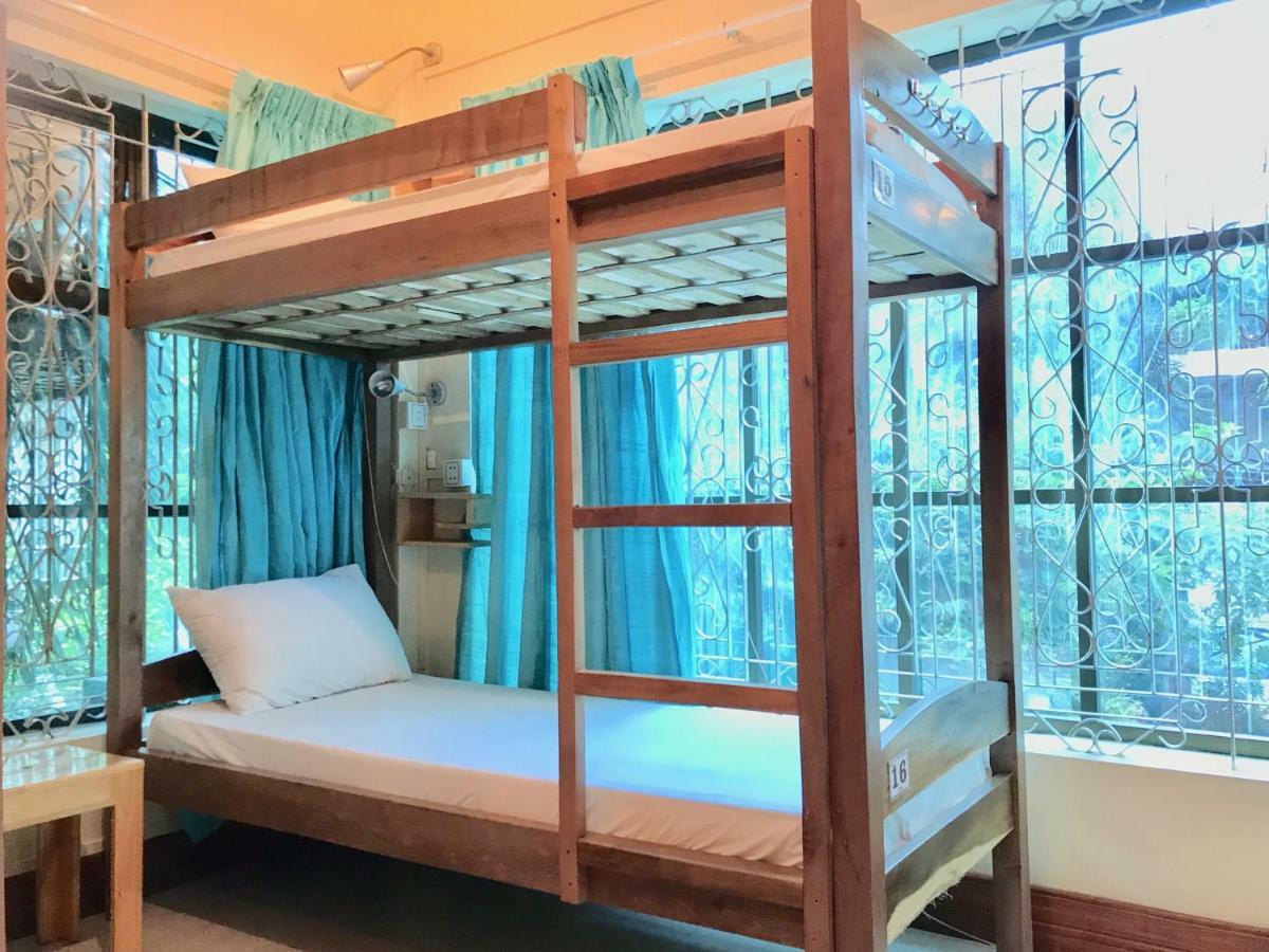 Envoy Hostel Phnom Penh Extérieur photo