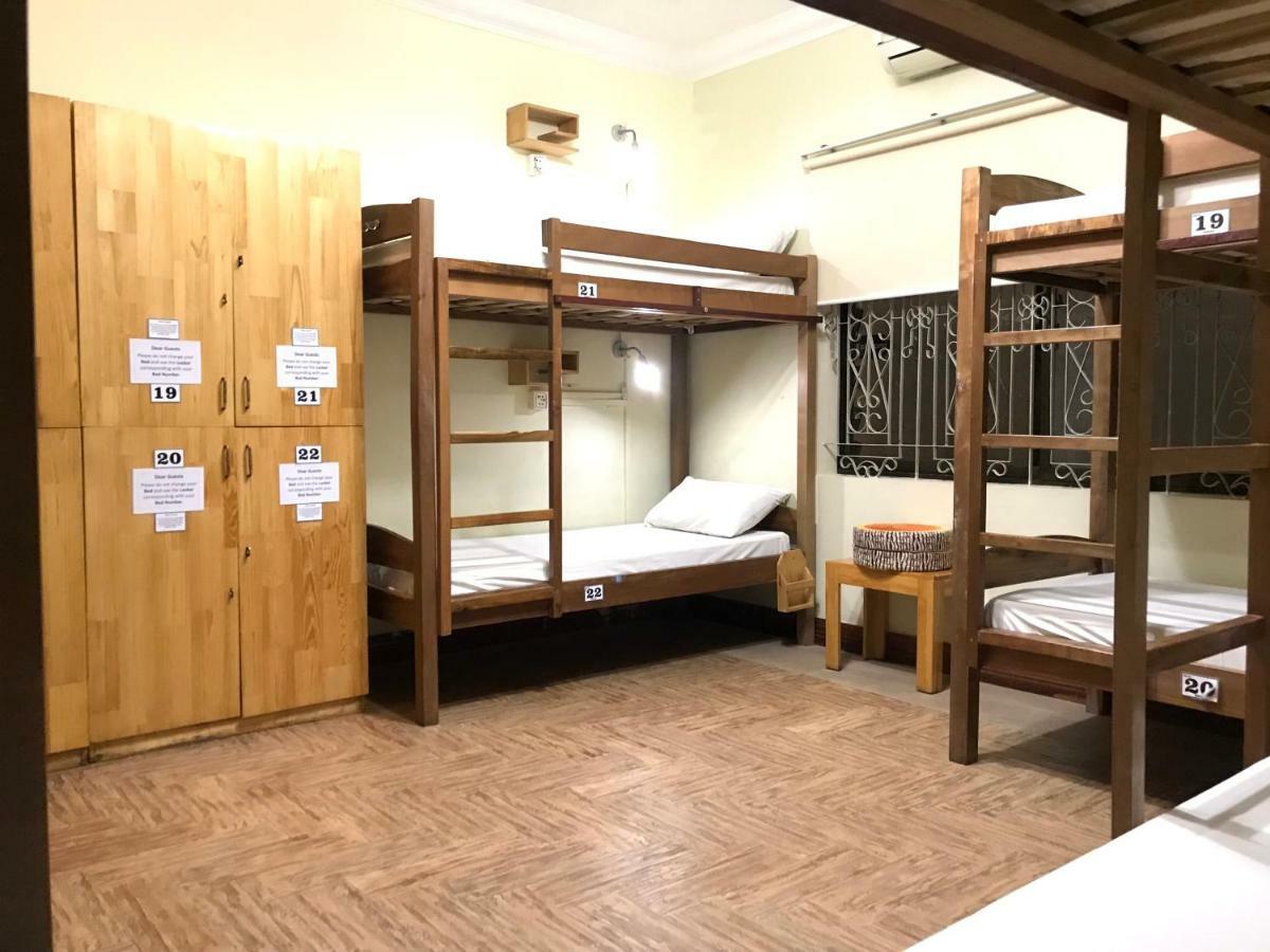 Envoy Hostel Phnom Penh Extérieur photo
