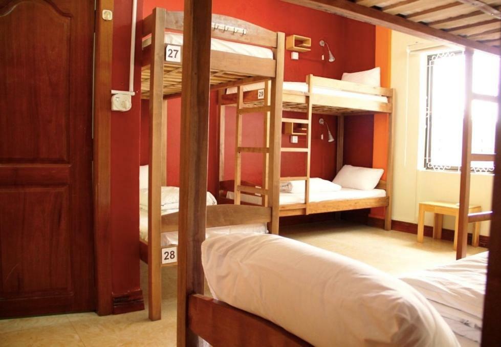 Envoy Hostel Phnom Penh Extérieur photo